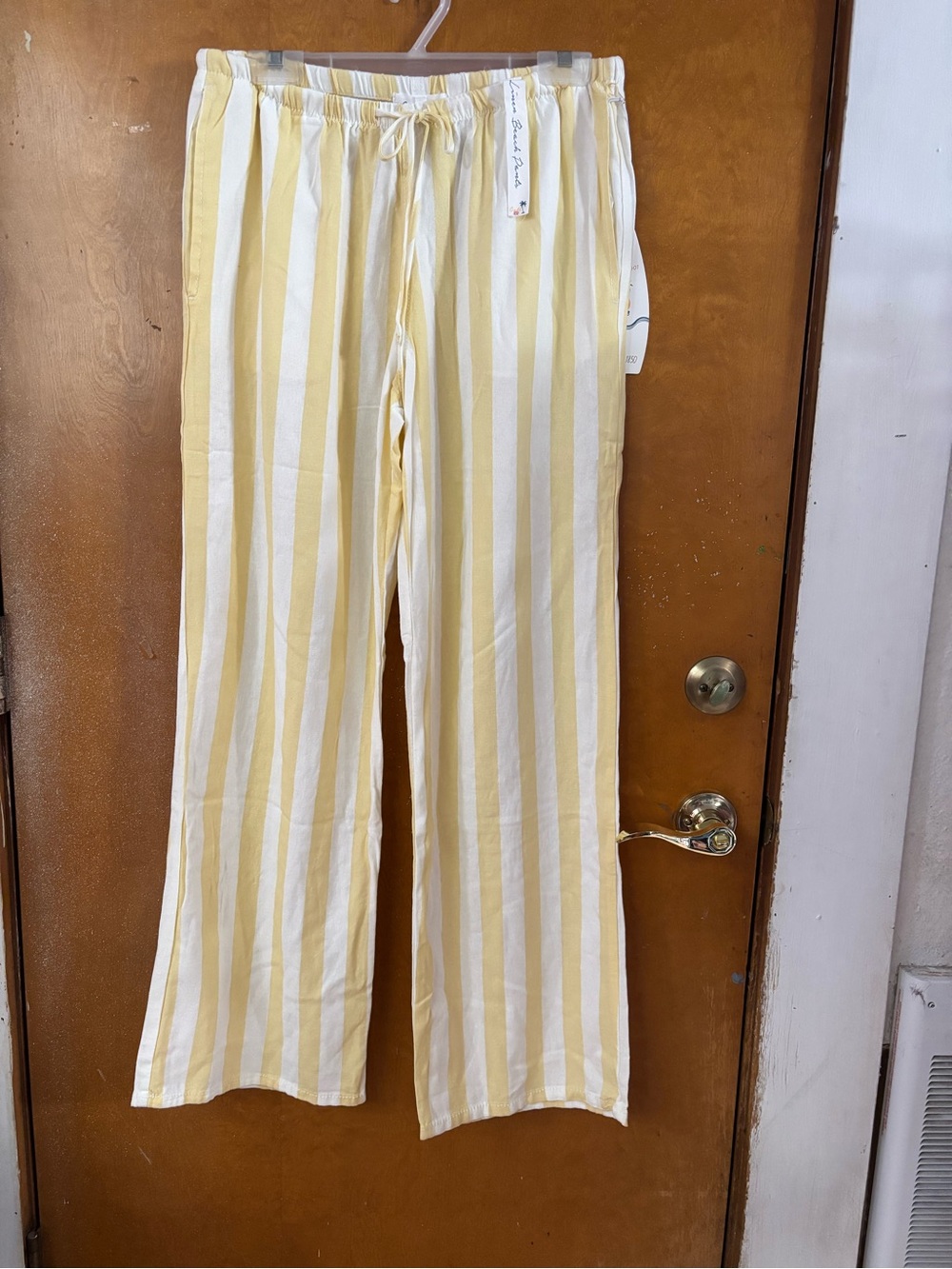 Cali 1850 summer linen blend pants.  Striped.